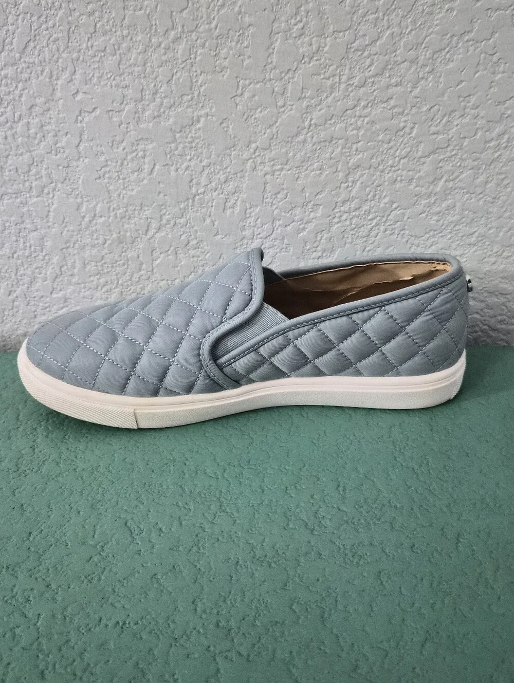 Steve Madden Ecentric-Q Quilted Slip On Sneakers 8.5M Slate Blue Preppy Sporty